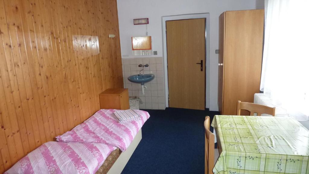 Penzion Tendr Destne v Orlickych horach Zimmer foto